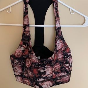 Arise lululemon sports bra